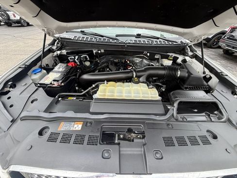 Used 2022 Lincoln Navigator Reserve AWD/4WD image 35
