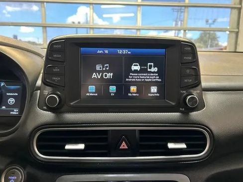 Used 2019 Hyundai Kona Limited FWD image 25