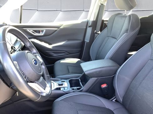 Used 2019 Subaru Forester Premium image 4