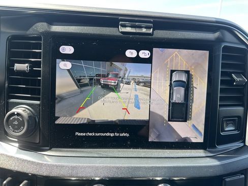 New 2026 Ford F250 Platinum AWD/4WD image 16