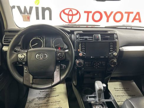 Used 2022 Toyota 4Runner TRD Off-Road Premium image 25