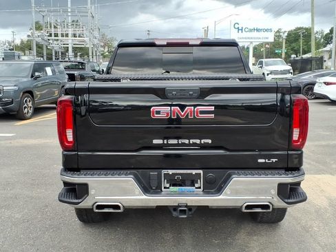 Used 2023 GMC Sierra 1500 SLT w/ SLT Premium Plus Package AWD/4WD image 6