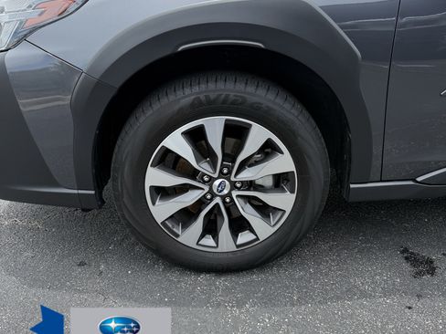 Certified 2025 Subaru Outback Limited AWD/4WD image 34