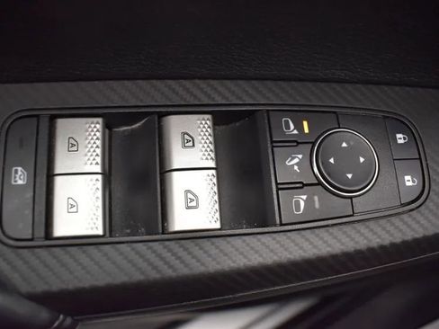 Used 2024 Mitsubishi Outlander Ralliart image 21