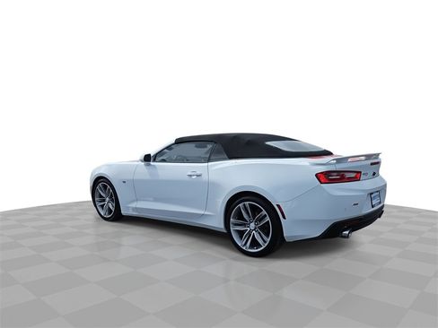 Used 2017 Chevrolet Camaro LT image 6