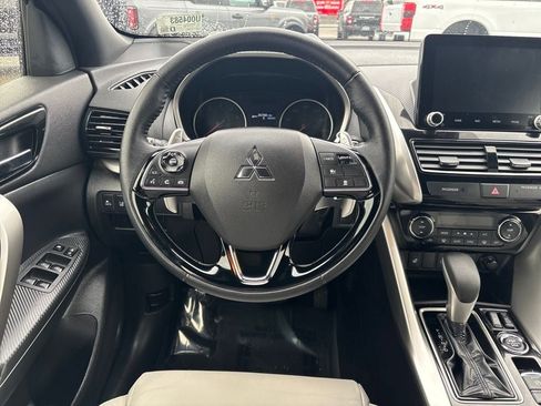 Used 2024 Mitsubishi Eclipse Cross SE image 19