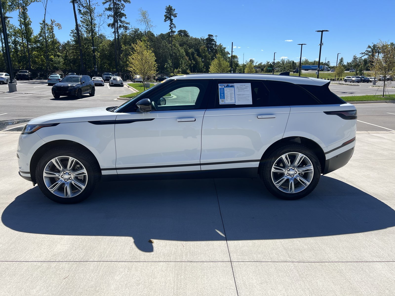 Used 2026 Land Rover Range Rover Velar S AWD/4WD image 5
