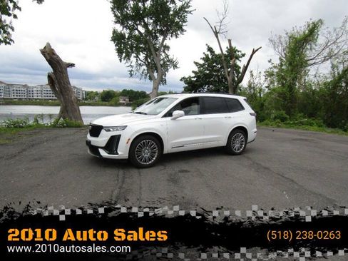 Used 2020 Cadillac XT6 Sport AWD/4WD image 1