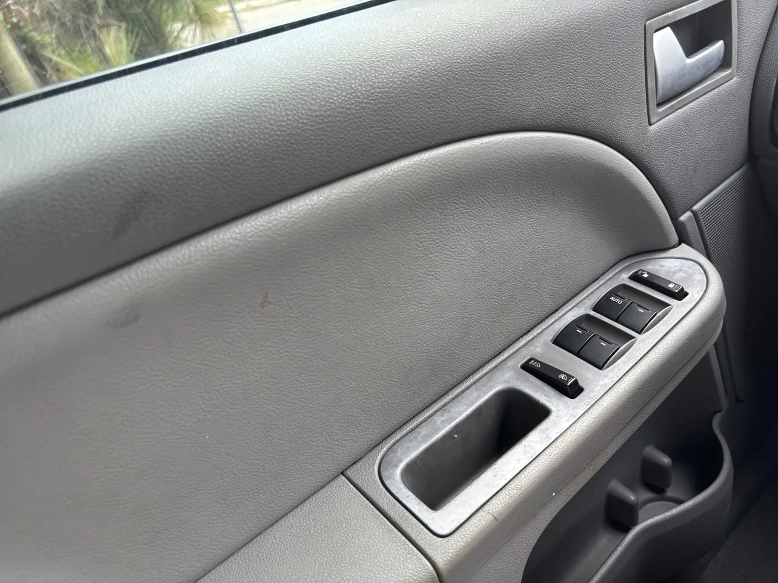 Used 2007 Ford Five Hundred SEL FWD image 17
