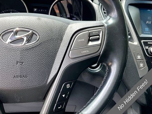 Used 2018 Hyundai Santa Fe Sport 2.0T AWD/4WD image 17