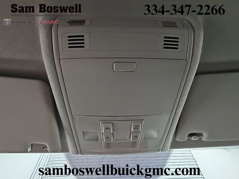 Used 2018 Volkswagen Tiguan S w/ 3rd Row Seat Package image 19