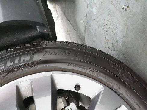 New 2026 Ford Explorer Active w/ Active Comfort Package AWD/4WD image 35