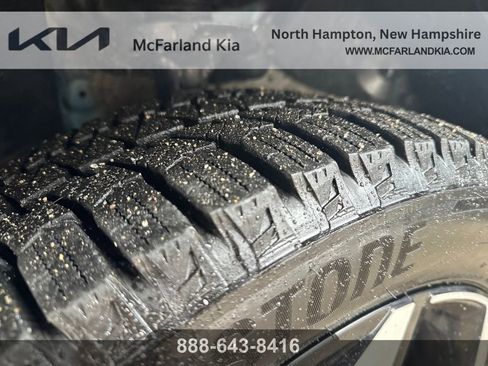 Used 2024 Kia Seltos EX image 20