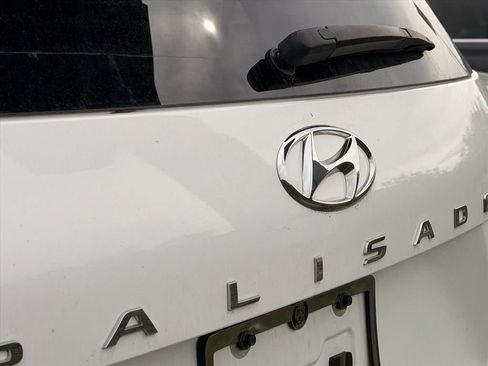Used 2022 Hyundai Palisade SEL w/ Premium Package AWD/4WD image 11