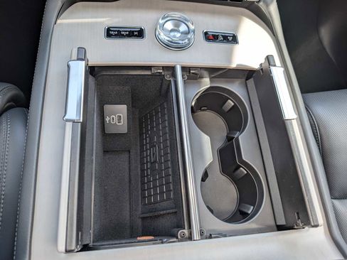 New 2026 Lincoln Navigator Reserve AWD/4WD image 25