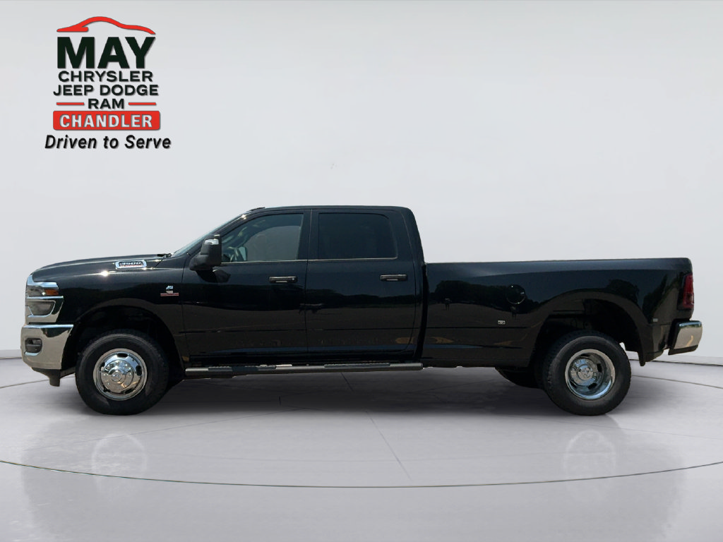 New 2026 RAM 3500 Tradesman AWD/4WD image 4