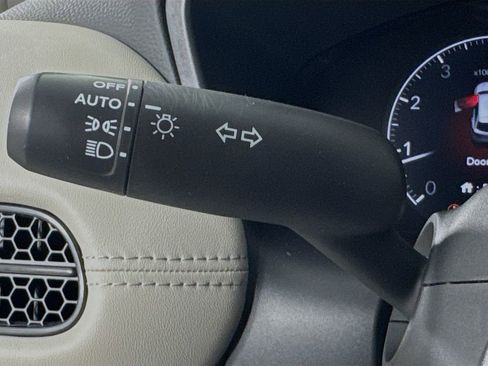 Used 2024 Honda HR-V LX image 14
