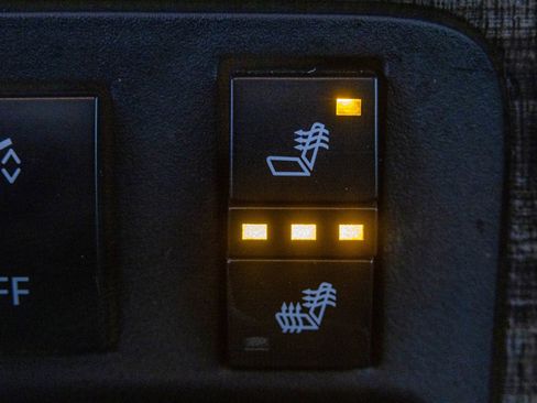 Used 2017 GMC Acadia Limited SLT image 10