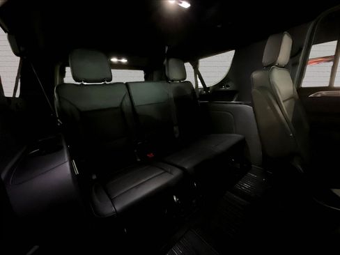Used 2023 GMC Yukon XL Denali AWD/4WD image 26
