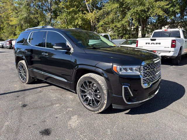 Used 2023 GMC Acadia Denali w/ Black Diamond Edition FWD image 1