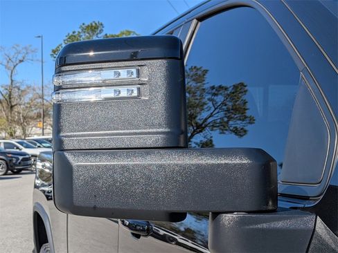 Used 2025 Chevrolet Silverado 2500 LT w/ Trail Boss Package image 11