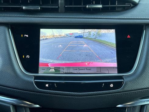 Used 2024 Cadillac XT5 Premium Luxury image 30