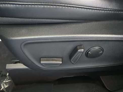 Used 2024 Ford Escape ST-Line Select w/ Tech Pack #1 AWD/4WD image 29