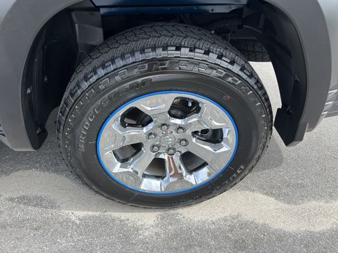 Used 2023 RAM 1500 Big Horn AWD/4WD image 13