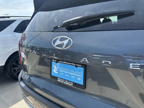 Used 2025 Hyundai Palisade Calligraphy AWD/4WD image 32