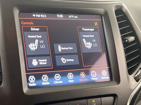 Used 2022 Jeep Cherokee Trailhawk w/ Trailer Tow Group image 19