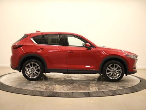 Used 2021 MAZDA CX-5 Signature image 2