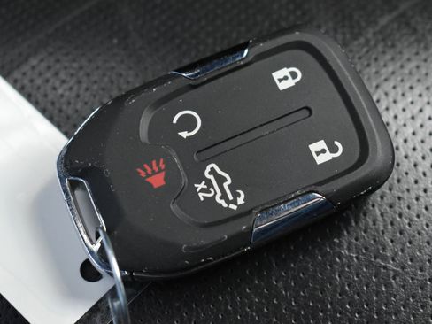 Used 2022 GMC Sierra 2500 AT4 image 33