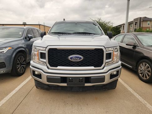 Used 2020 Ford F150 XL w/ Equipment Group 101A Mid RWD image 2