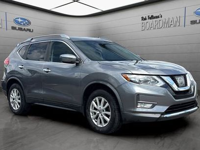 Used 2017 Nissan Rogue SV