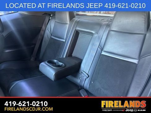 Used 2014 Dodge Challenger R/T image 6