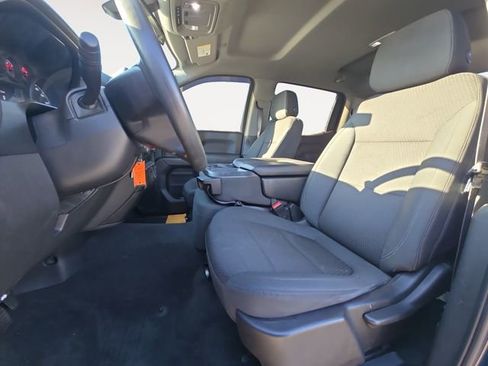 Used 2020 Chevrolet Silverado 1500 Custom w/ Custom Value Package image 5