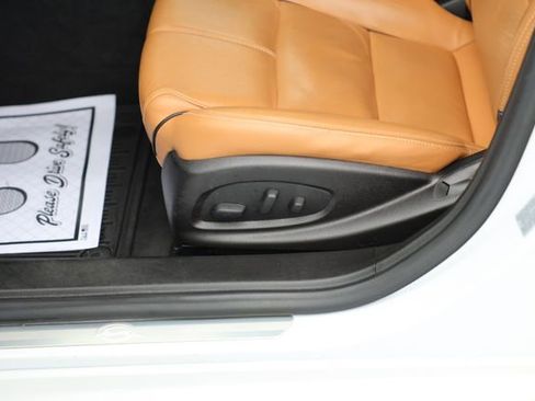 Used 2016 Chevrolet Impala LTZ w/ Enhanced Convenience Package image 16