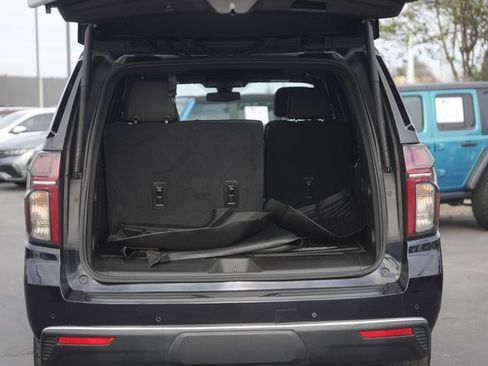 Used 2021 Chevrolet Tahoe LT w/ LT Signature Package image 33