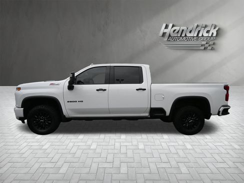 Used 2023 Chevrolet Silverado 2500 LTZ w/ LTZ Plus Package image 7