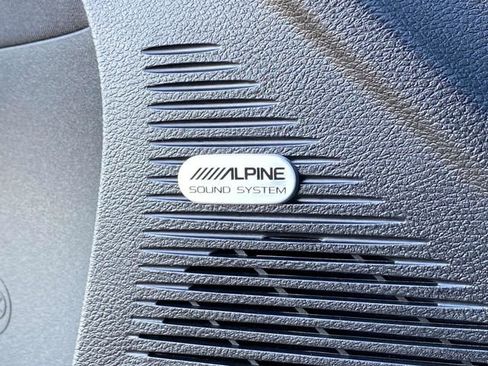 Used 2023 Dodge Challenger SXT w/ Blacktop Package image 21