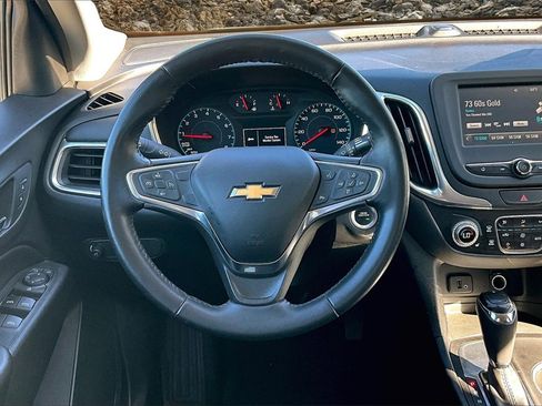 Used 2018 Chevrolet Equinox LT image 5