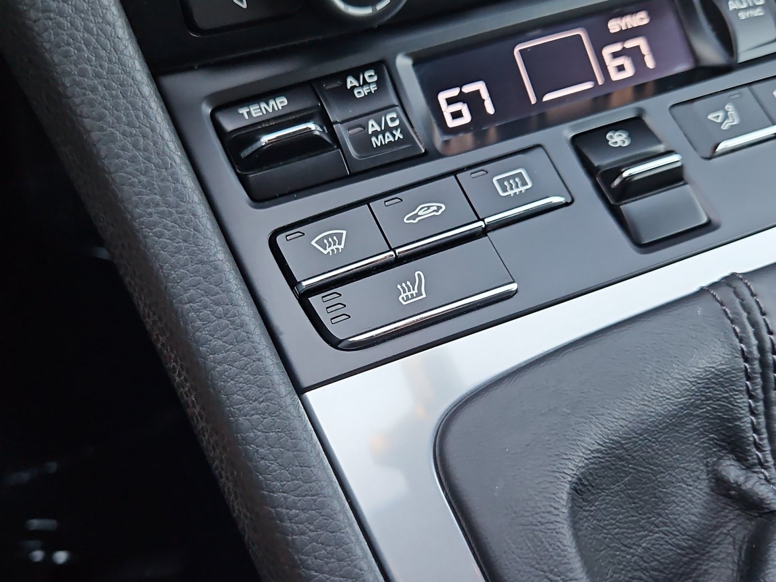 Used 2015 Porsche Cayman RWD image 19