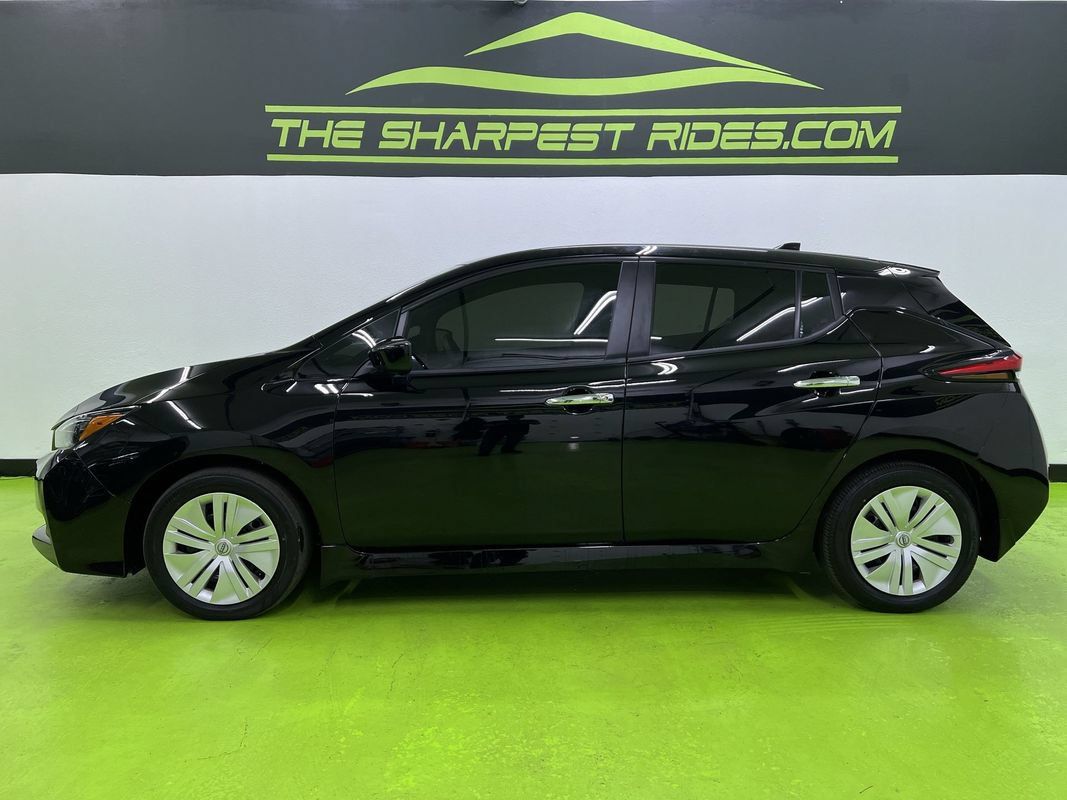 Used 2025 Nissan Leaf S FWD image 6