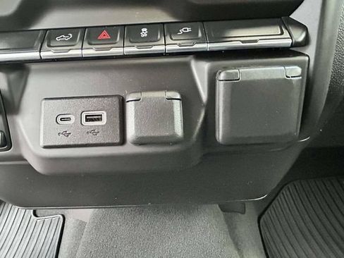 Used 2023 Chevrolet Silverado 2500 Custom w/ Custom Value Package AWD/4WD image 23