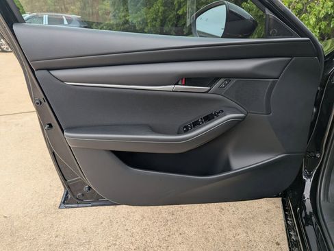 New 2026 MAZDA MAZDA3 s FWD image 12