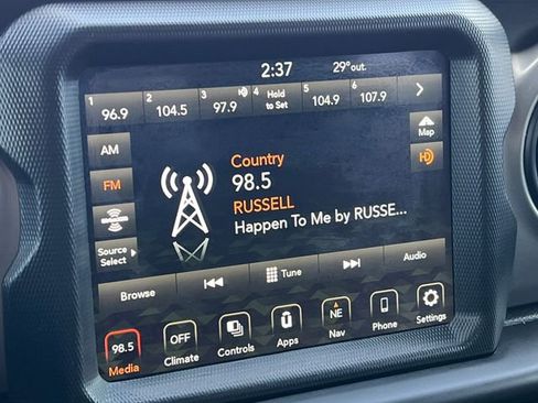 Used 2020 Jeep Gladiator Sport w/ Quick Order Package 24S image 28