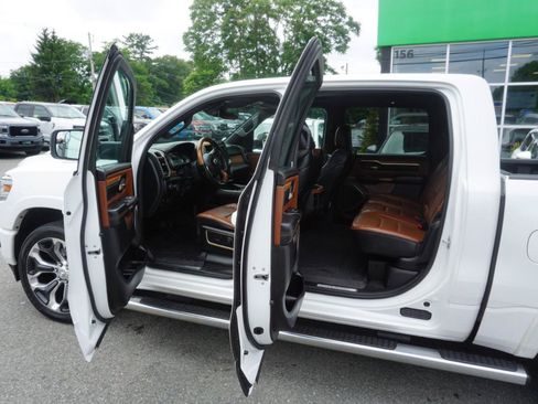 Used 2021 RAM 1500 Limited w/ Body Color Bumper Group AWD/4WD image 13