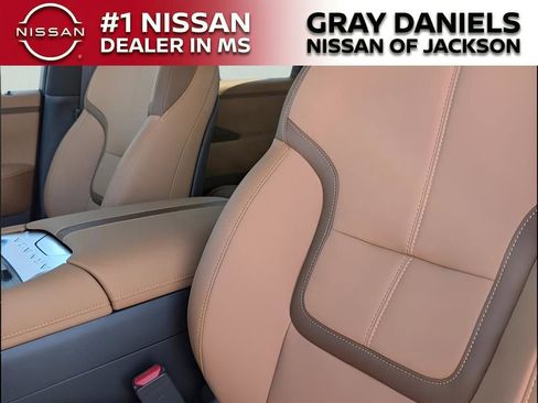 New 2026 Nissan Armada SL w/ Captain's Chari Seat Package image 17