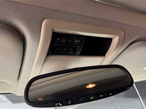 Used 2007 Jeep Commander Sport image 26