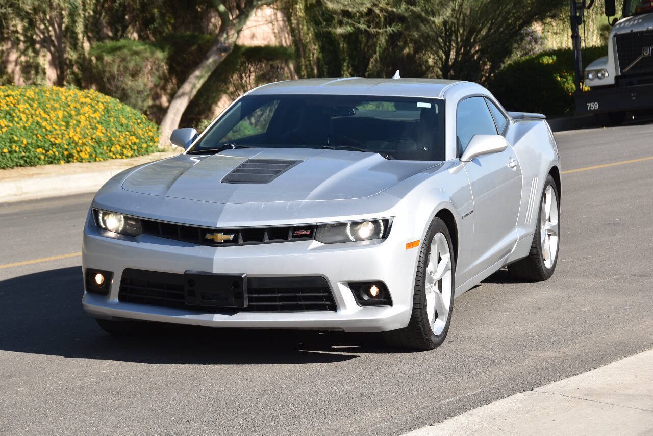 Used 2015 Chevrolet Camaro SS w/ RS Package RWD image 17